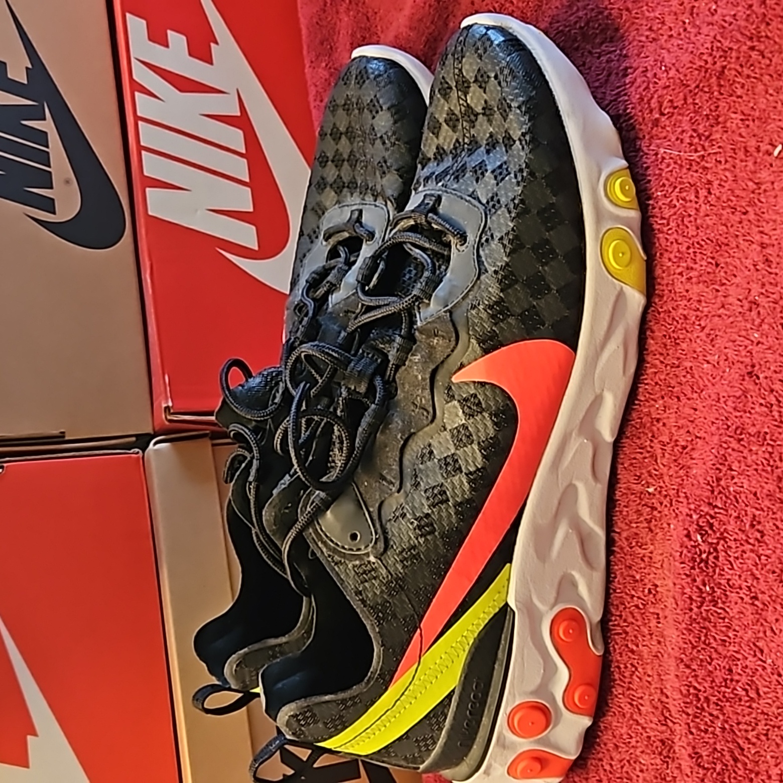 Nike React Element 55